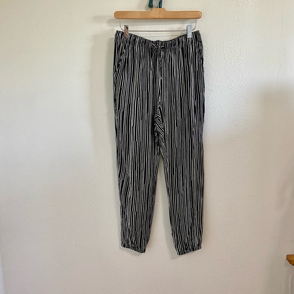 Uniqlo joggers sz small